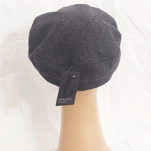 Nordstrom Gray Newsboys Cap- New with Tags main image 8